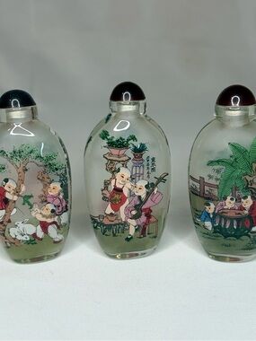 Antique-Style Hand-Painted Chinese Snuff Bottle Trio - Multicolor